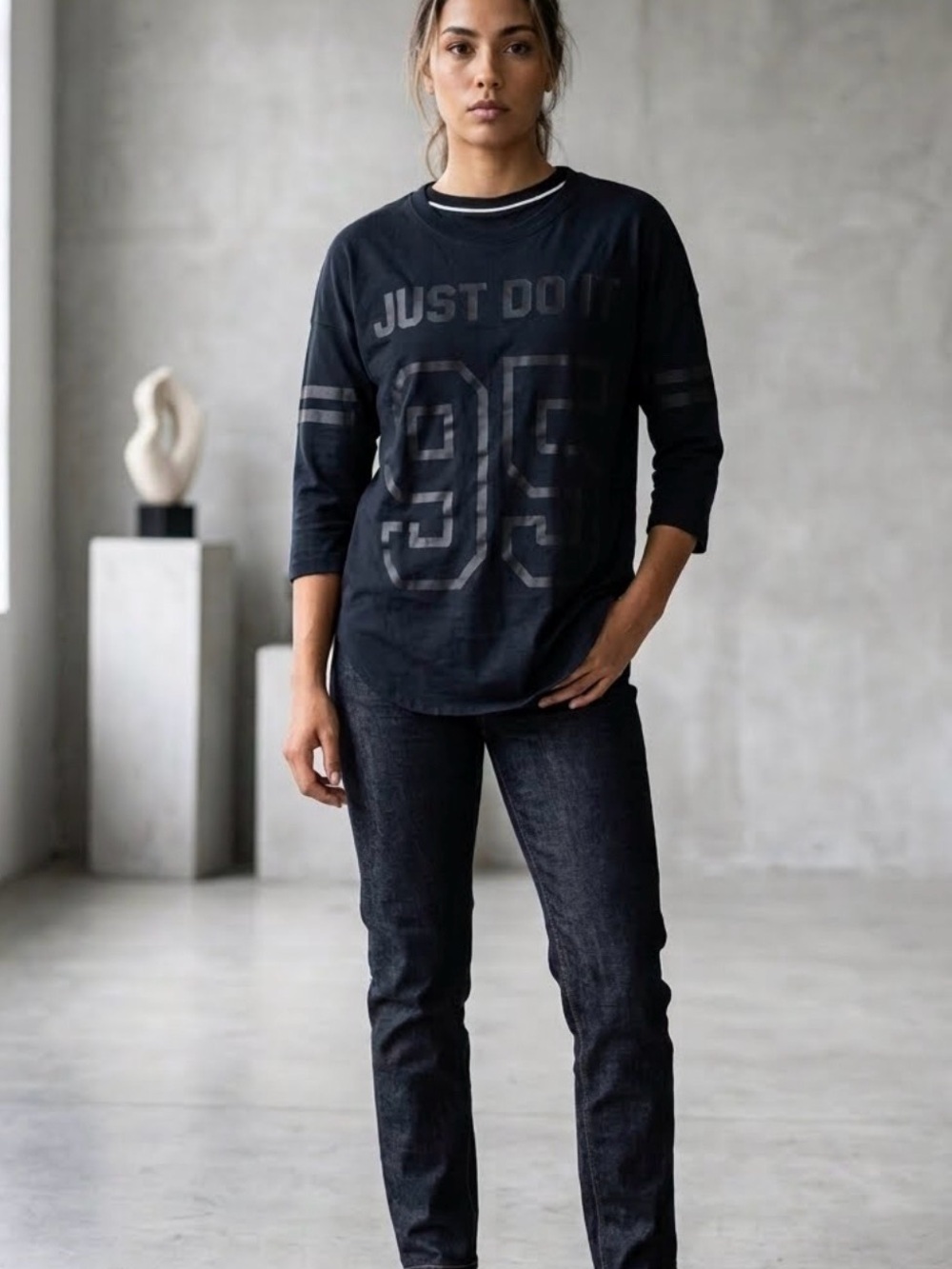 Nike Black 'Just Do It' 95 Graphic Crewneck Tee